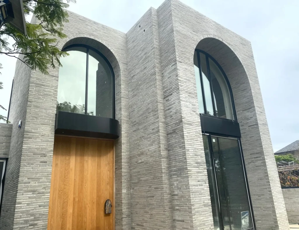 011 T Blended Brick