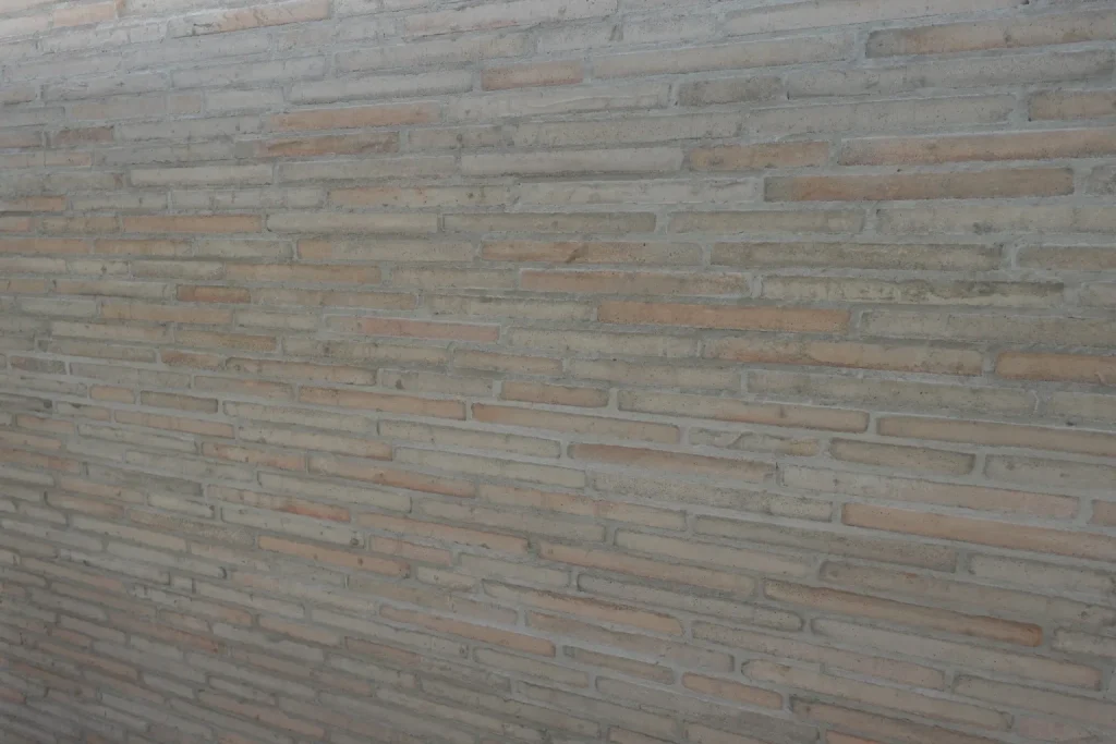 Berg 01 C Blended T Brick